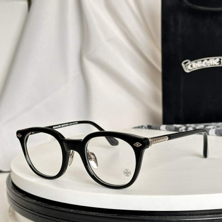 Picture of Chrome Hearts Sunglasses _SKUfw74808896fw